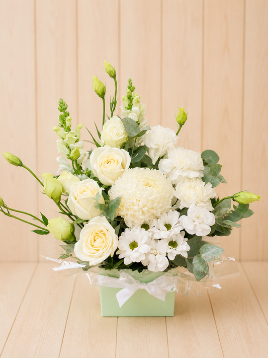 Gentle Thoughts Arrangement